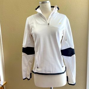Nike high performance half-zip athletic pullover